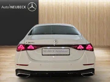 MERCEDES-BENZ E 300 e AMG Line Adv.  Night Distronic Komfort