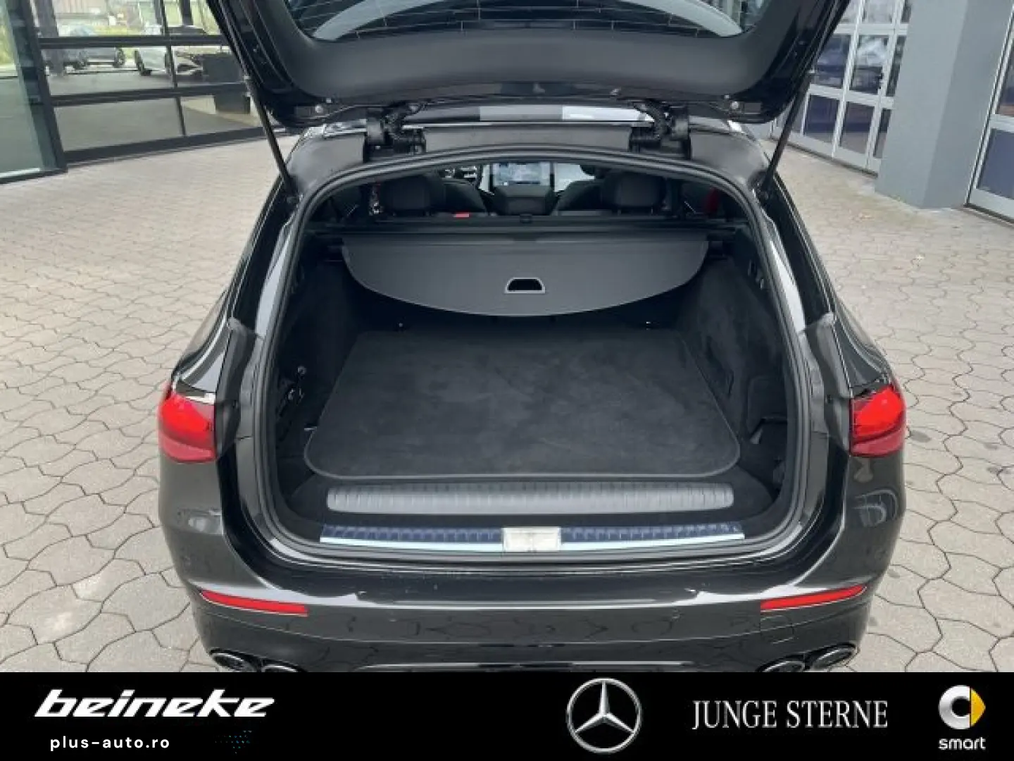 MERCEDES-BENZ Mercedes-AMG E 53 T 4M  Night AHK Pano&hellip;