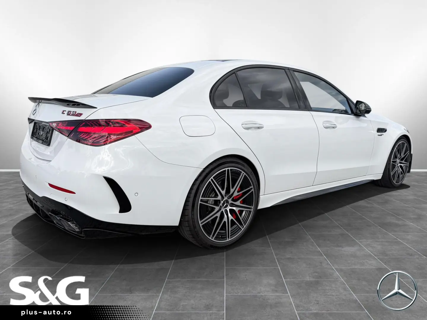 MERCEDES-BENZ C 63 AMG S E PERFORMANCE Night 360  Keyless-GO