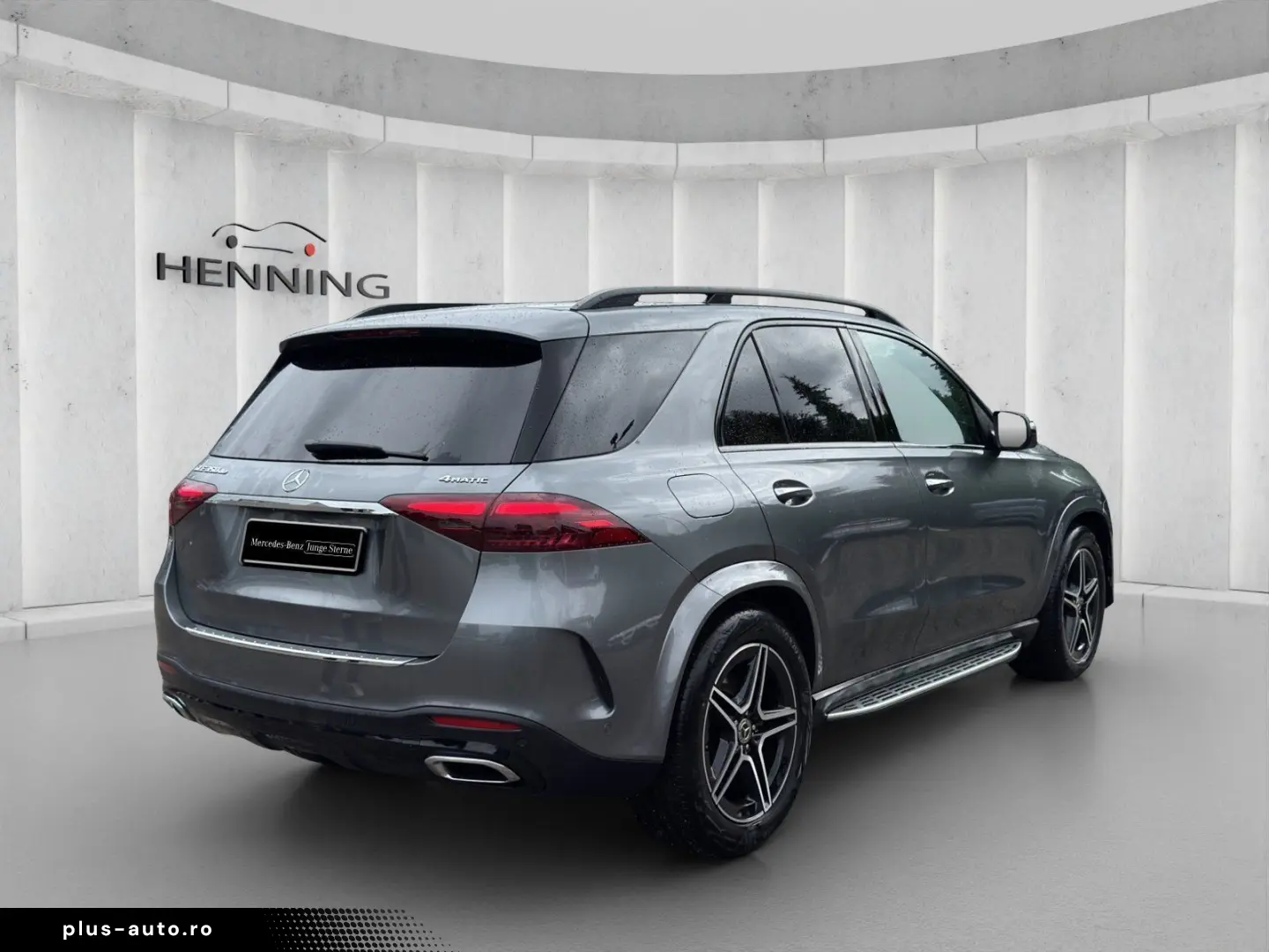 MERCEDES-BENZ GLE 350 de AMG Night Pano AHK Burme 36&hellip;