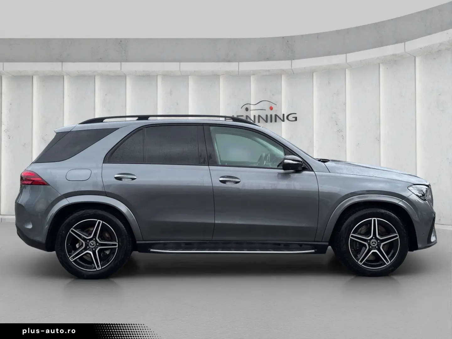 MERCEDES-BENZ GLE 350 de AMG Night Pano AHK Burme 36&hellip;