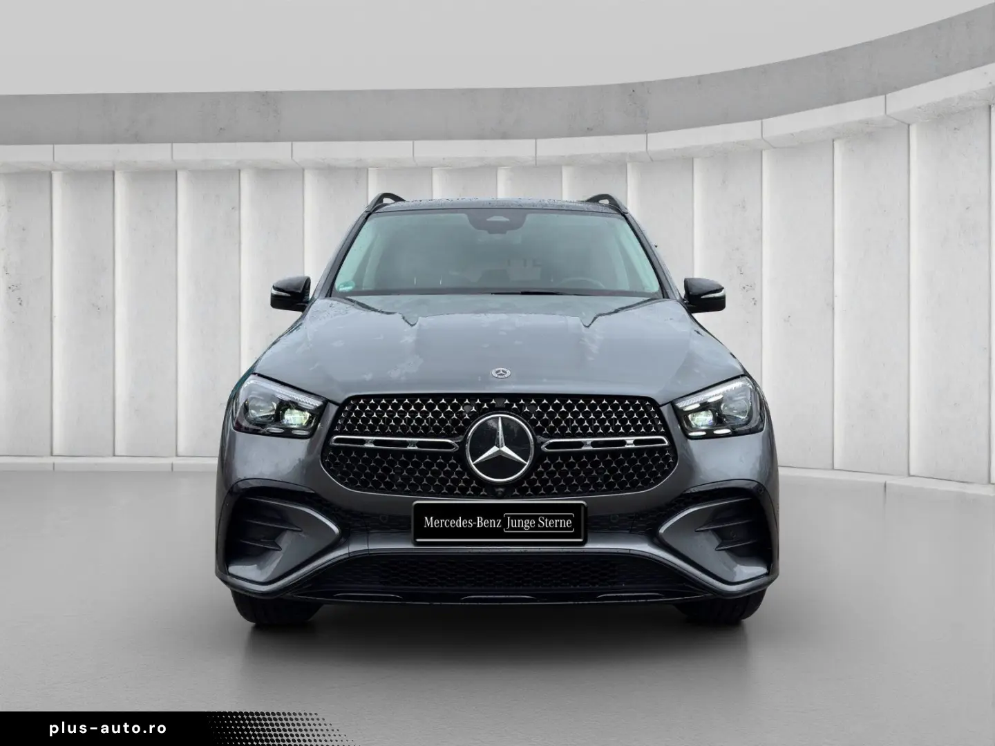 MERCEDES-BENZ GLE 350 de AMG Night Pano AHK Burme 36&hellip;