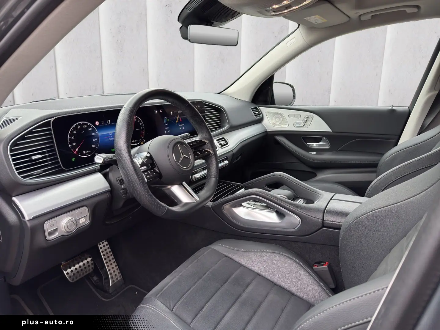 MERCEDES-BENZ GLE 350 de AMG Night Pano AHK Burme 36&hellip;