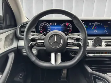 MERCEDES-BENZ GLE 350 de AMG Night Pano AHK Burme 36…