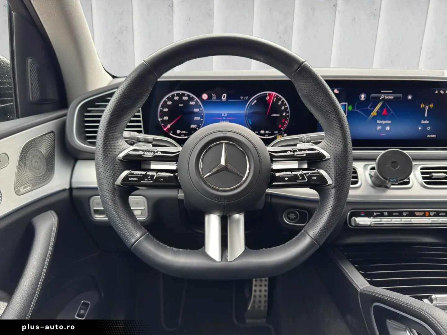 MERCEDES-BENZ GLE 350 de AMG Night Pano AHK Burme 36&hellip;