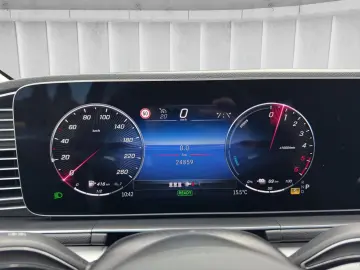 MERCEDES-BENZ GLE 350 de AMG Night Pano AHK Burme 36…