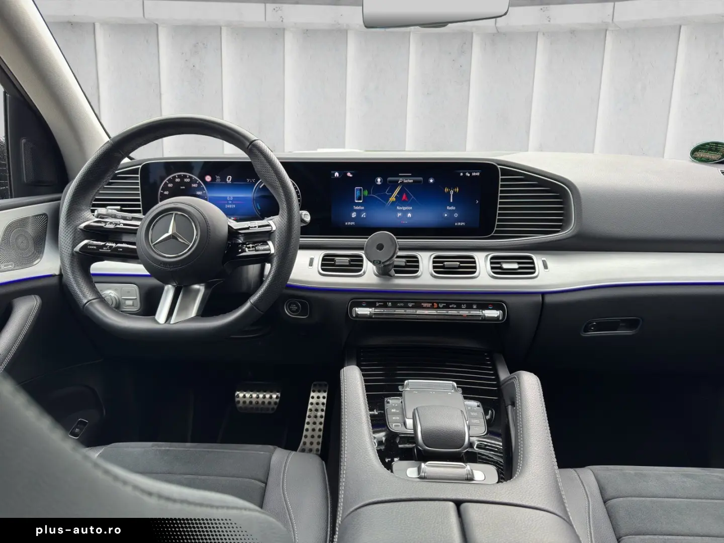 MERCEDES-BENZ GLE 350 de AMG Night Pano AHK Burme 36&hellip;