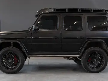 MERCEDES-BENZ G 63 AMG 4x4