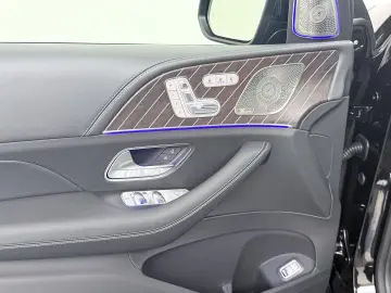 MERCEDES-BENZ GLS 600 Maybach 4MATIC   E-Active Body Control