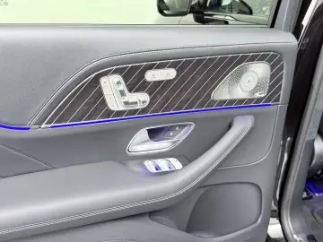 MERCEDES-BENZ GLS 600 Maybach 4MATIC   E-Active Body Control