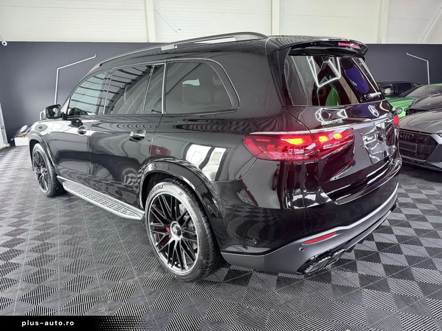 MERCEDES-BENZ GLS 63 AMG 4M - Carbon- HUD- Pano- TV-&hellip;