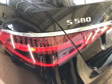 MERCEDES-BENZ S 580 4M AMG 360 -KAM PANO NAVI SHZ BURMESTER