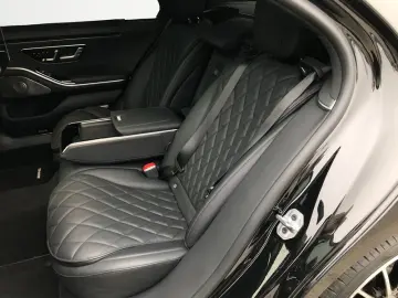 MERCEDES-BENZ S 580 4M AMG 360 -KAM PANO NAVI SHZ BURMESTER