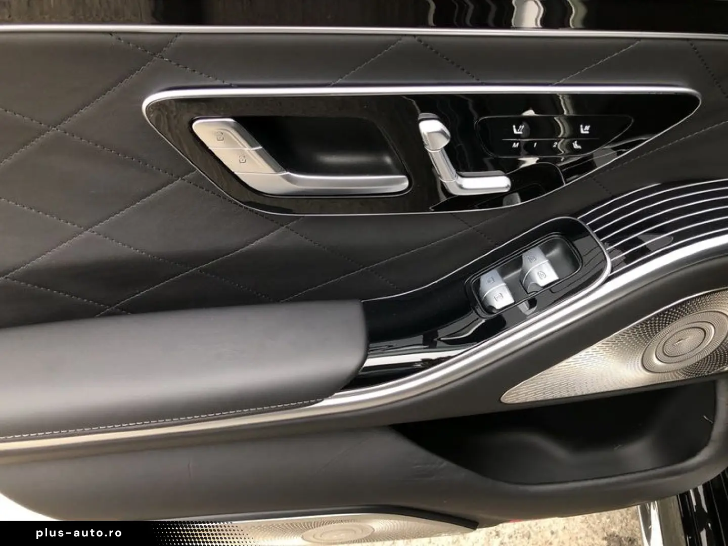 MERCEDES-BENZ S 580 4M AMG 360 -KAM PANO NAVI SHZ BURMESTER