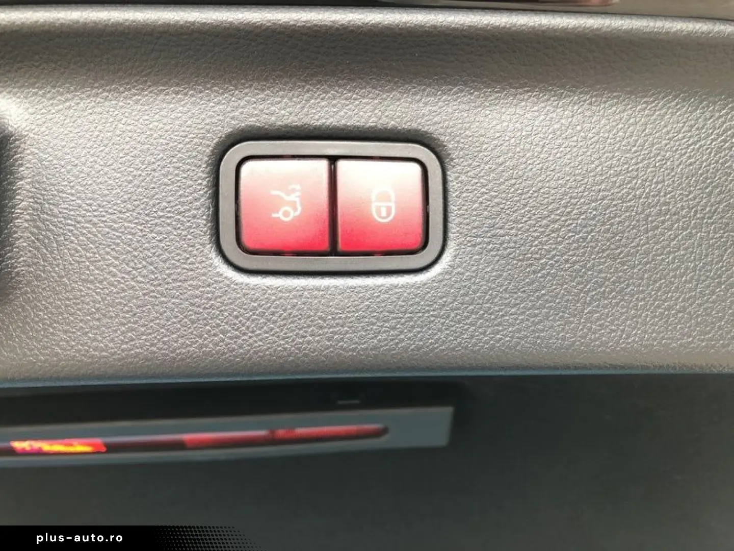 MERCEDES-BENZ S 580 4M AMG 360 -KAM PANO NAVI SHZ BURMESTER
