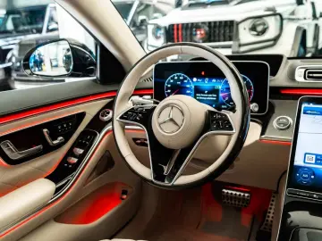 MERCEDES-BENZ S 450 d 4M Long AMG Line   E-Body   Exklusiv