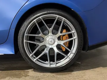 MERCEDES-BENZ AMG GT 63 S E Perf. Keramik Perf.-Abga…