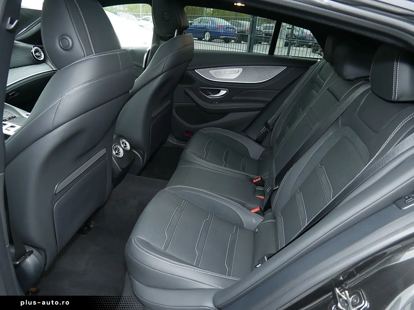 MERCEDES-BENZ AMG GT 63 S 4M NIGHT DISTR. PANO HUD SITZKLIMA