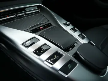 MERCEDES-BENZ AMG GT 63 S 4M NIGHT DISTR. PANO HUD SITZKLIMA