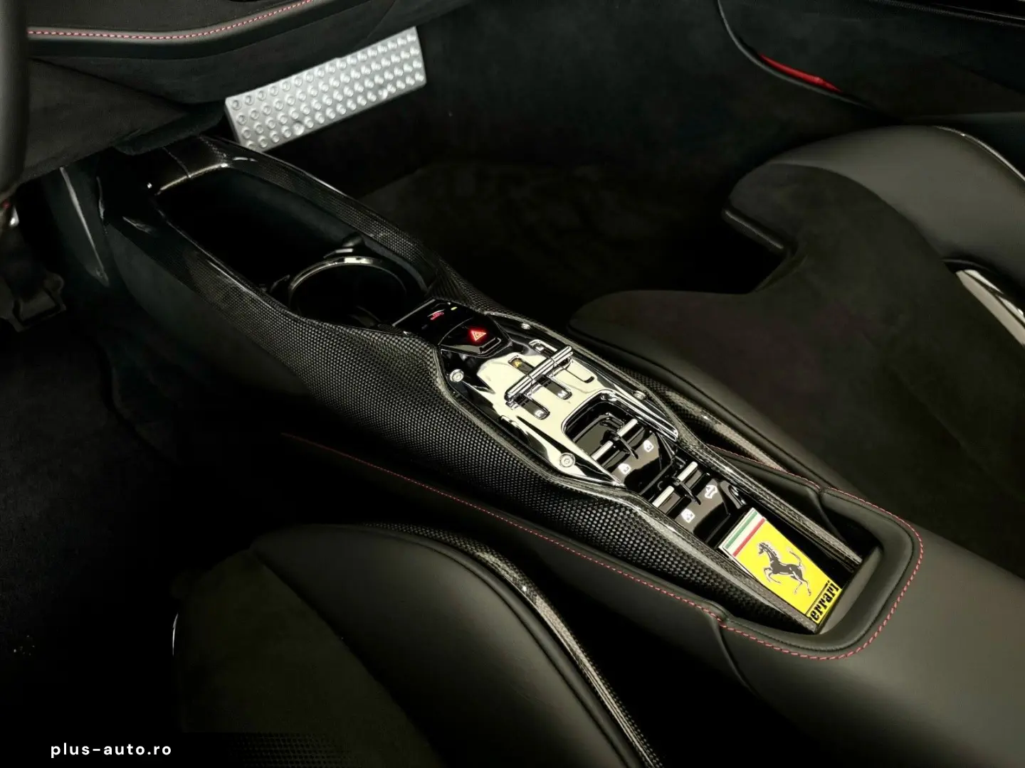 FERRARI SF90 Spider      Ferrari Frankfurt