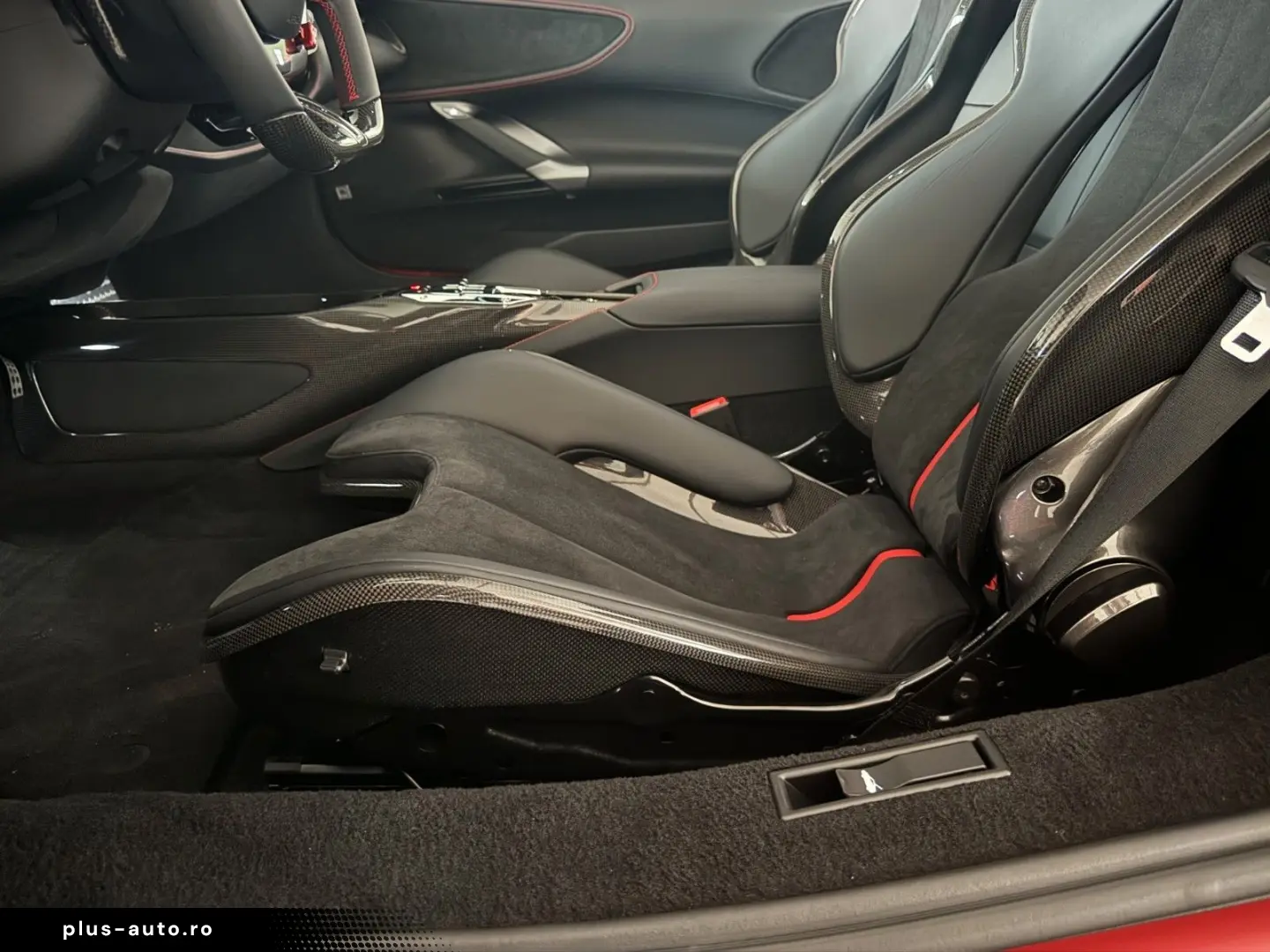 FERRARI SF90 Spider      Ferrari Frankfurt