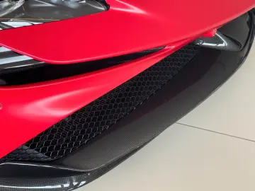 FERRARI SF90 Spider      Ferrari Frankfurt