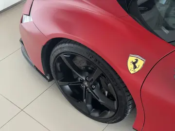FERRARI SF90 Spider      Ferrari Frankfurt