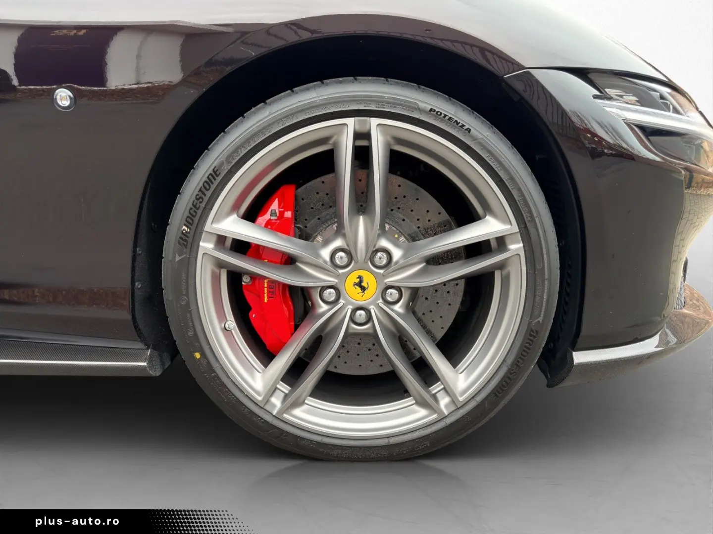 FERRARI Roma Spider   Carbon   ACC   LED   PDIS