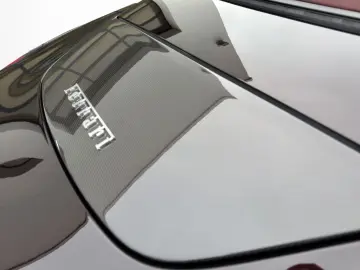 FERRARI Roma Spider   Carbon   ACC   LED   PDIS