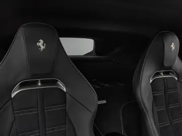 FERRARI 12Cilindri