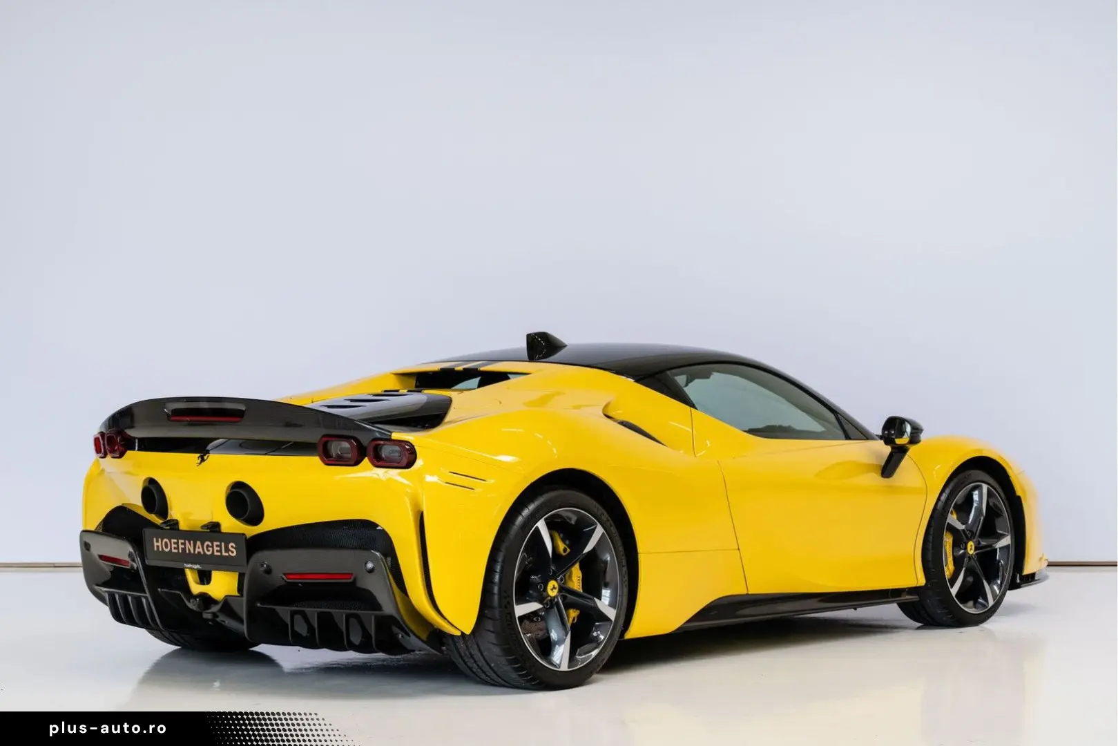 FERRARI SF90 Stradale 4.0 V8 Assetto Fiorano  Racing Sea