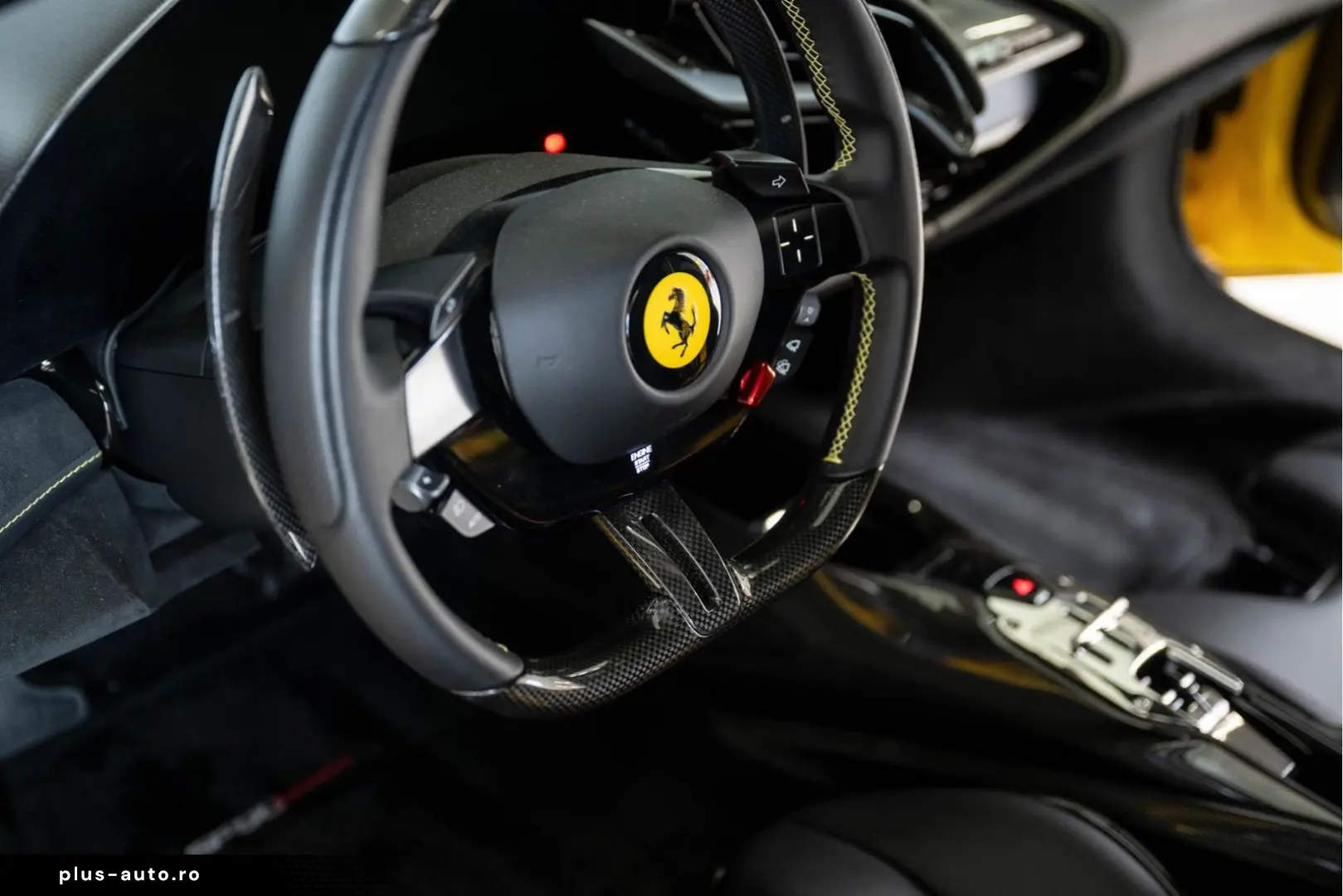 FERRARI SF90 Stradale 4.0 V8 Assetto Fiorano  Racing Sea