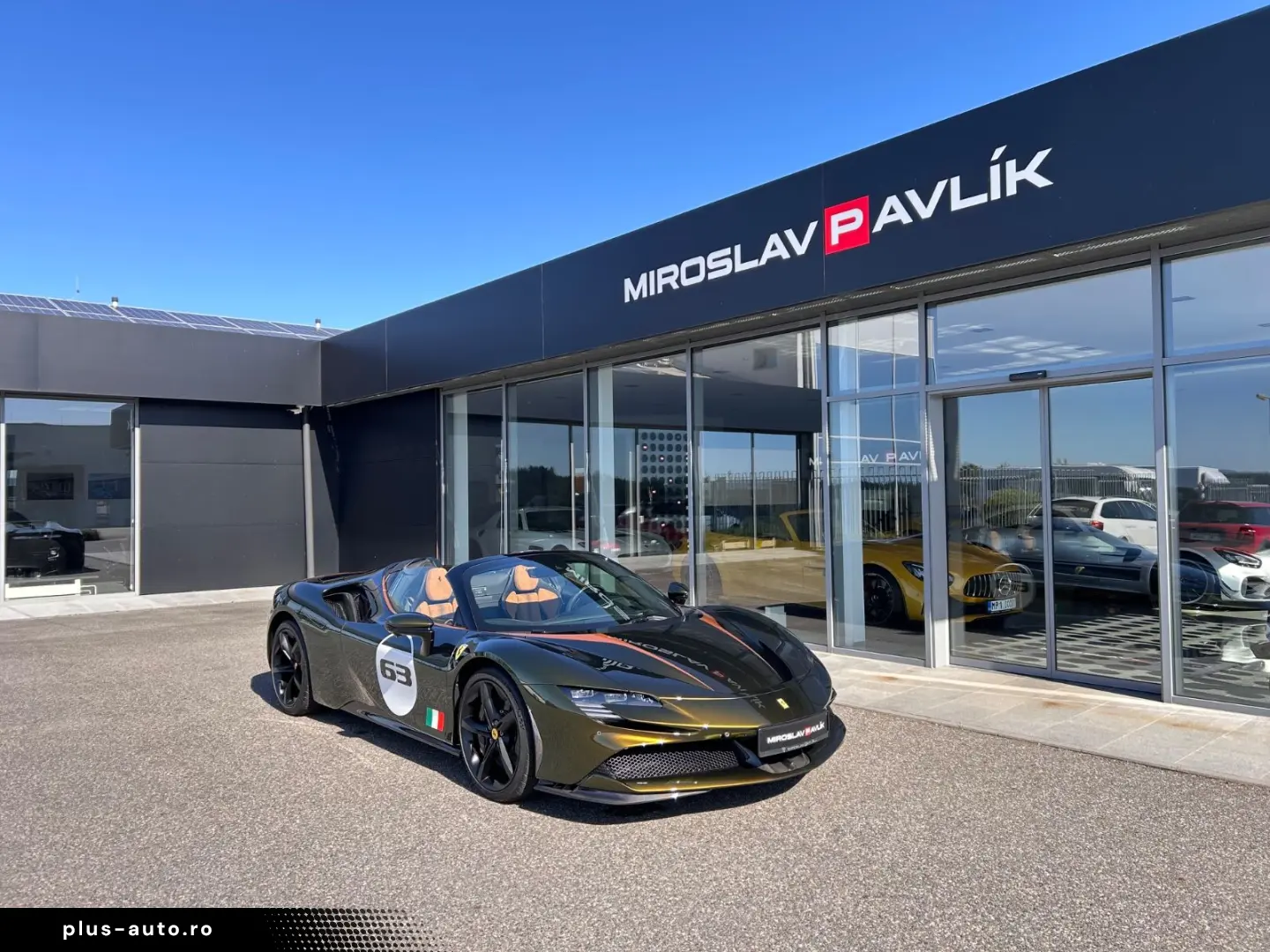 FERRARI SF90 Spider Tailor Made Cavalcade Edition