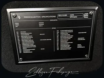 FERRARI SF90 Spider Grigio Scuro Historical