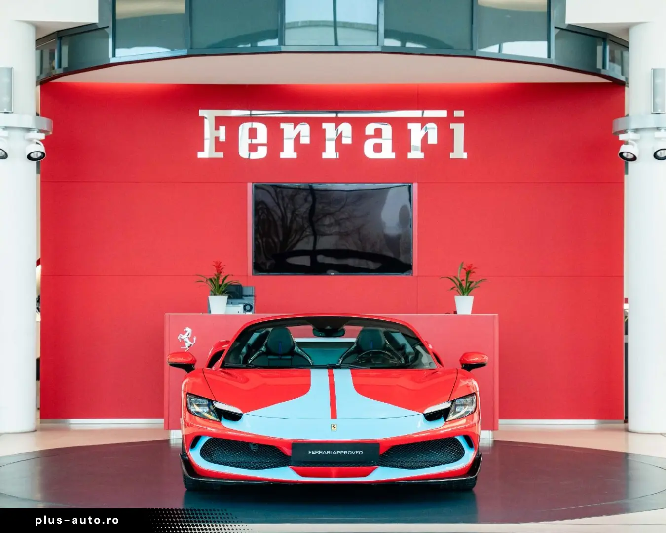 FERRARI 296 GTS Fiorano Paket Karbon Apple CarPlay