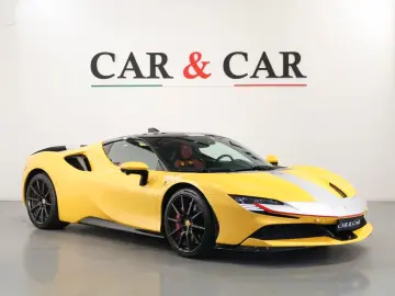 FERRARI SF90 Stradale Assetto Fiorano