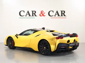 FERRARI SF90 Stradale Assetto Fiorano