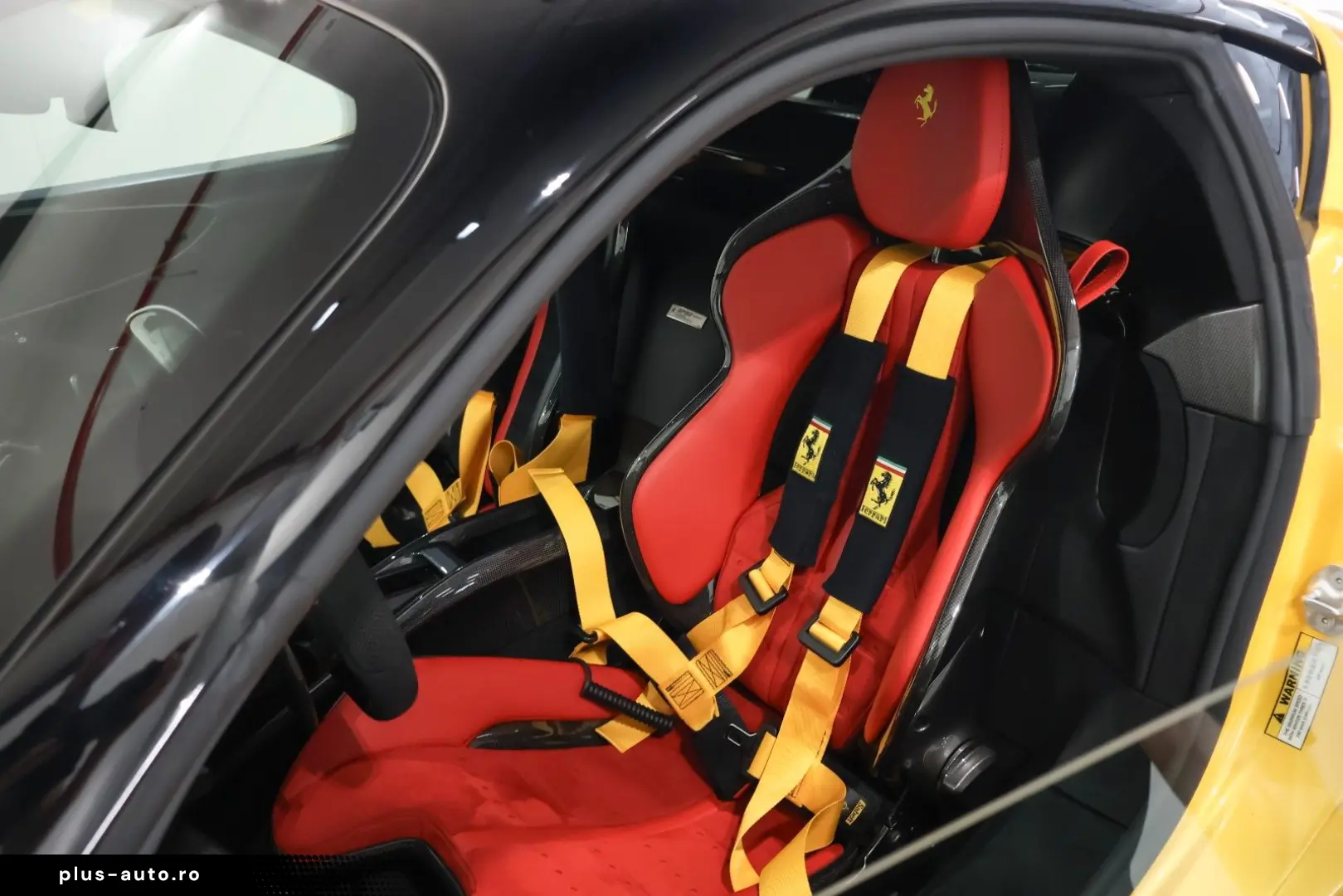 FERRARI SF90 Stradale Assetto Fiorano