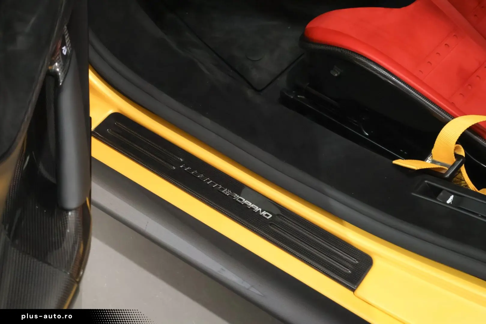 FERRARI SF90 Stradale Assetto Fiorano