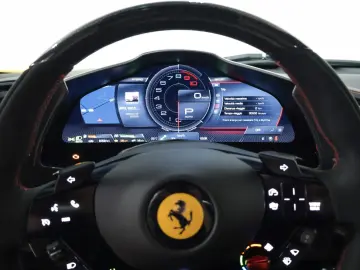 FERRARI SF90 Stradale Assetto Fiorano