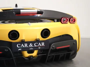 FERRARI SF90 Stradale Assetto Fiorano