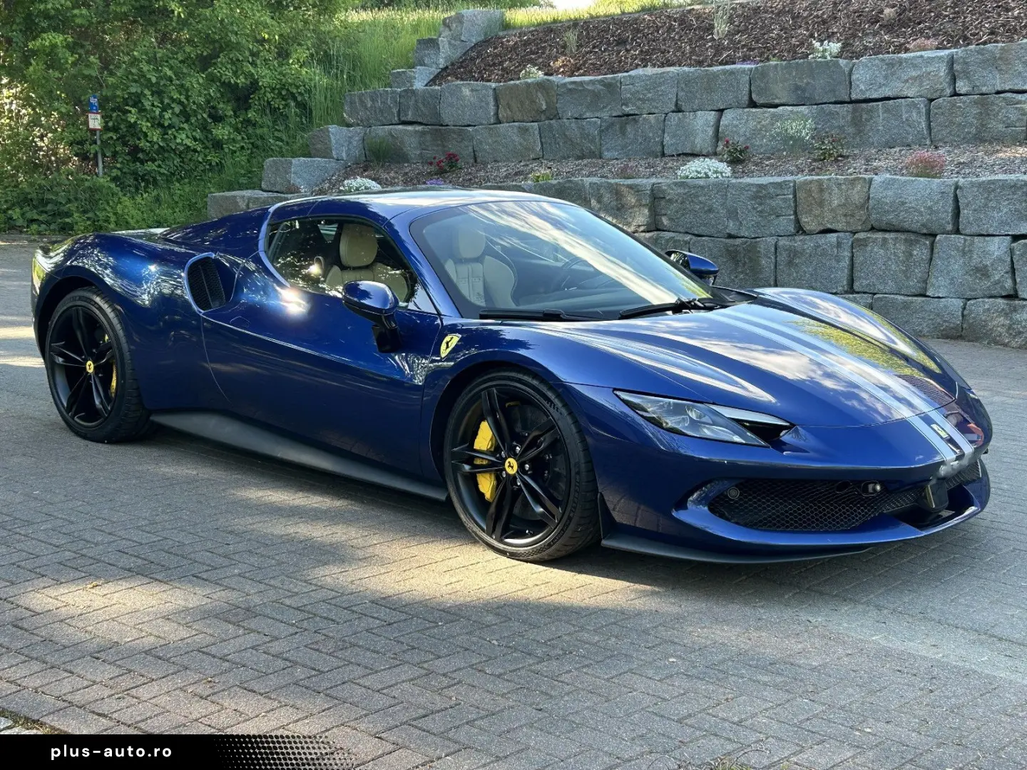 FERRARI 296 GTS Racing-Seats Dayton Lift LED 1.Hd.