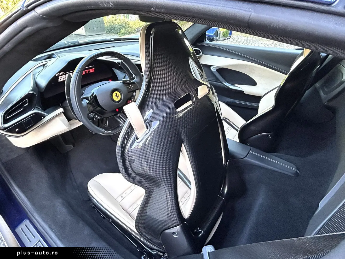 FERRARI 296 GTS Racing-Seats Dayton Lift LED 1.Hd.