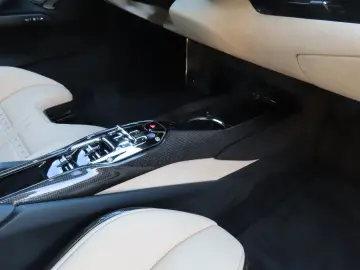FERRARI 296 GTS Racing-Seats Dayton Lift LED 1.Hd.