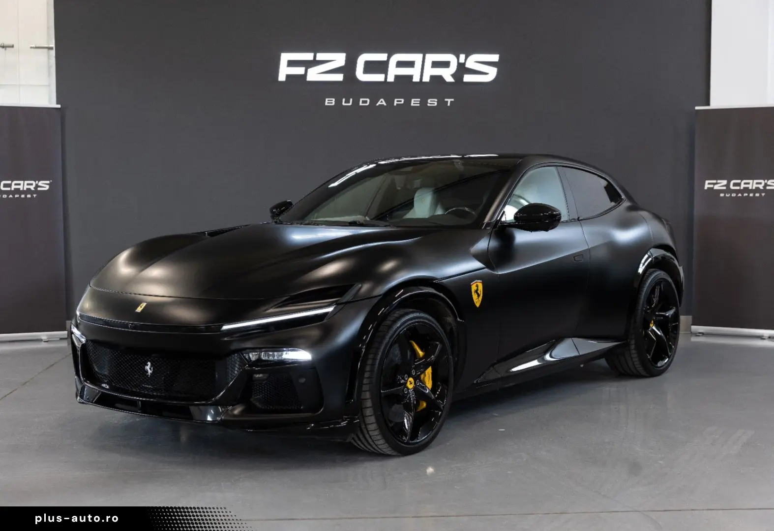 FERRARI Purosangue V12 DCT AWD