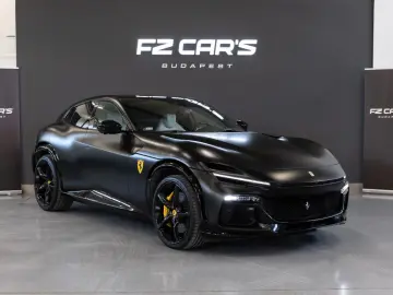 FERRARI Purosangue V12 DCT AWD