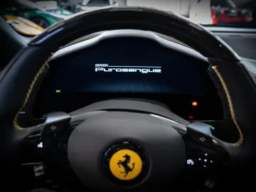 FERRARI Purosangue V12 DCT AWD