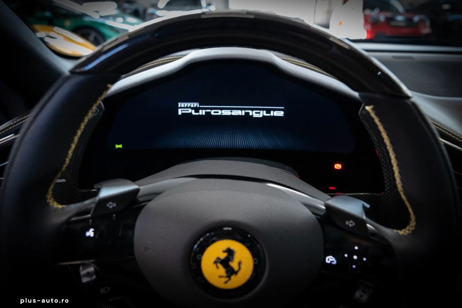 FERRARI Purosangue V12 DCT AWD