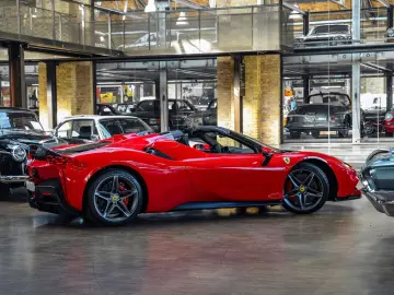 FERRARI SF90 Spider ASSETTO FIORANO  360  CARBON  JBL