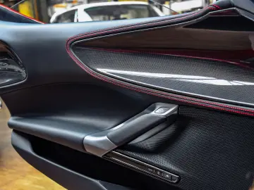 FERRARI SF90 Spider ASSETTO FIORANO  360  CARBON  JBL
